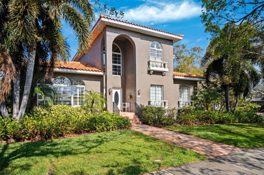 Welcome to 1388 Brightwaters Boulevard Northeast, the first - Beach Home for sale in St. Petersburg, Florida on Beachhouse.com