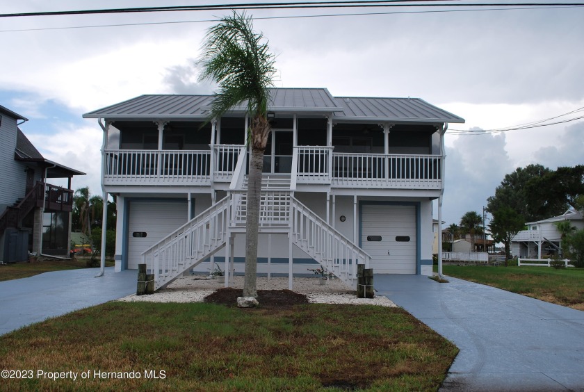 OWNER FINANCING! Rare opportunity for Gulfview and on canal with - Beach Home for sale in Hudson, Florida on Beachhouse.com
