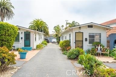 Opportunity knocks with this possible development property in - Beach Townhome/Townhouse for sale in Morro Bay, California on Beachhouse.com