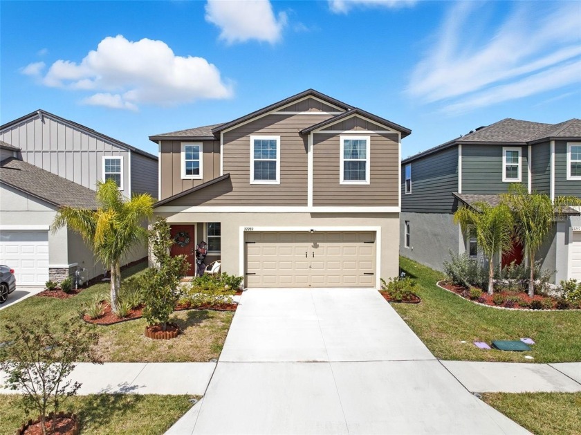 One or more photo(s) has been virtually staged. Why wait for new - Beach Home for sale in Land O Lakes, Florida on Beachhouse.com