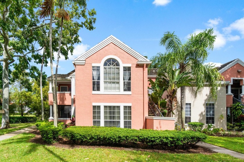 Welcome to your serene lakeside retreat! This charming 2-bedroom - Beach Condo for sale in Delray Beach, Florida on Beachhouse.com