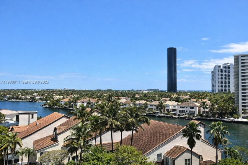 This stunning 2-bedroom 2-bathroom condo in Turnberry Towers is - Beach Condo for sale in Aventura, Florida on Beachhouse.com
