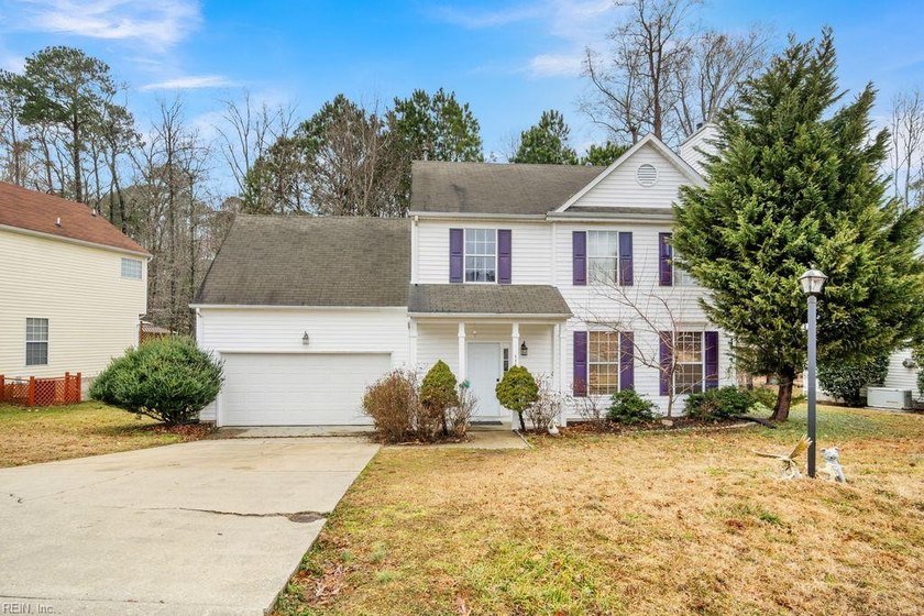 Discover the charm of Williamsburg living in this inviting - Beach Home for sale in Williamsburg, Virginia on Beachhouse.com