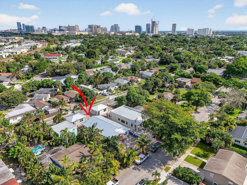 Welcome to 1017 Ardmore Road! Incredible and rare opportunity to - Beach Home for sale in West Palm Beach, Florida on Beachhouse.com