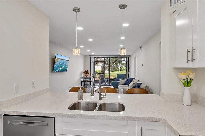 Priced Below Market Value and Ready for Immediate Occupancy!
 - Beach Condo for sale in Palm Beach Gardens, Florida on Beachhouse.com
