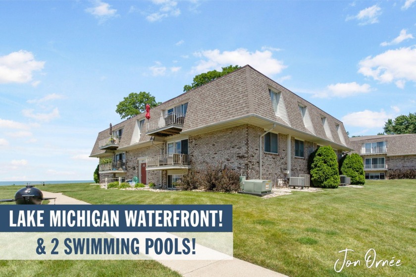 Living the dream on Michigan's Sunset Coast! This 2 bedroom, 1 - Beach Condo for sale in Saint Joseph, Michigan on Beachhouse.com