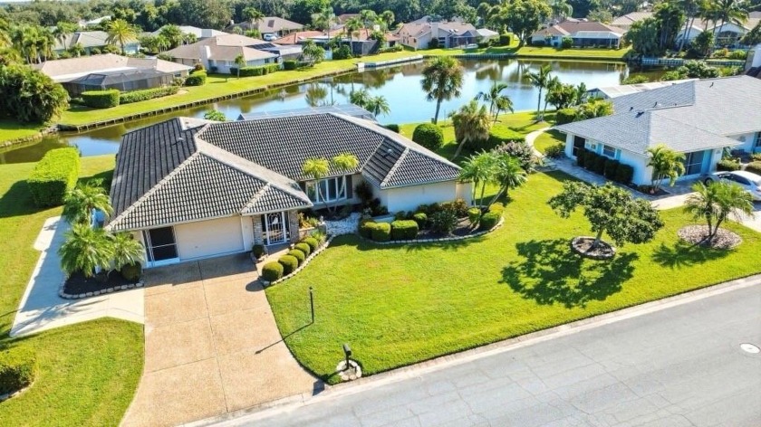 Bring Your Offers Today! Stunning Upgraded Home in Palm Aire - Beach Home for sale in Sarasota, Florida on Beachhouse.com
