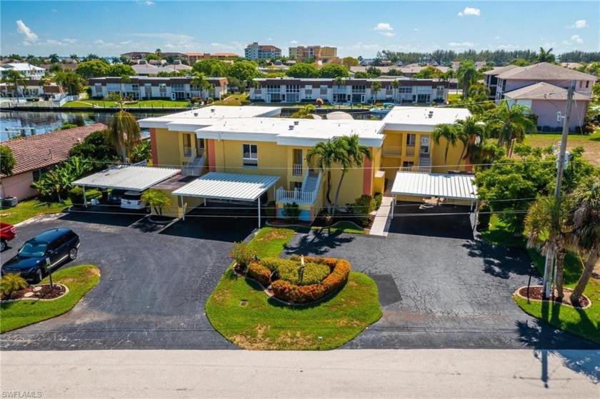 Don't miss your opportunity to buy a wonderful Gulf access condo - Beach Condo for sale in Cape Coral, Florida on Beachhouse.com