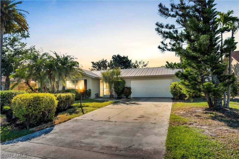 Don't miss seeing this wonderful home in the Iona area with - Beach Home for sale in Fort Myers, Florida on Beachhouse.com