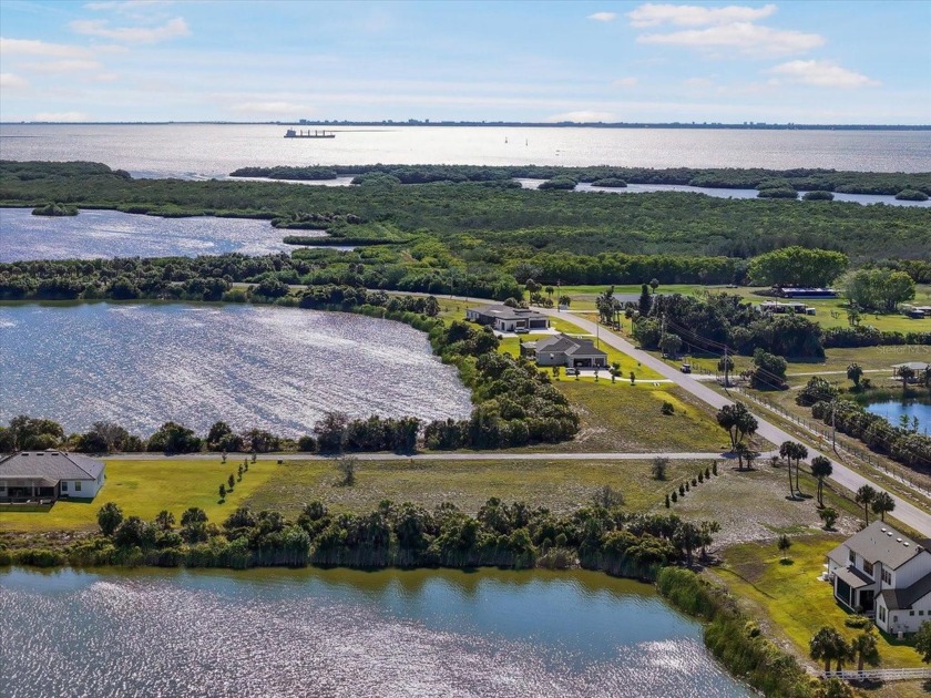 This lakefront lot is perfect to build your dream home and has - Beach Lot for sale in Ruskin, Florida on Beachhouse.com