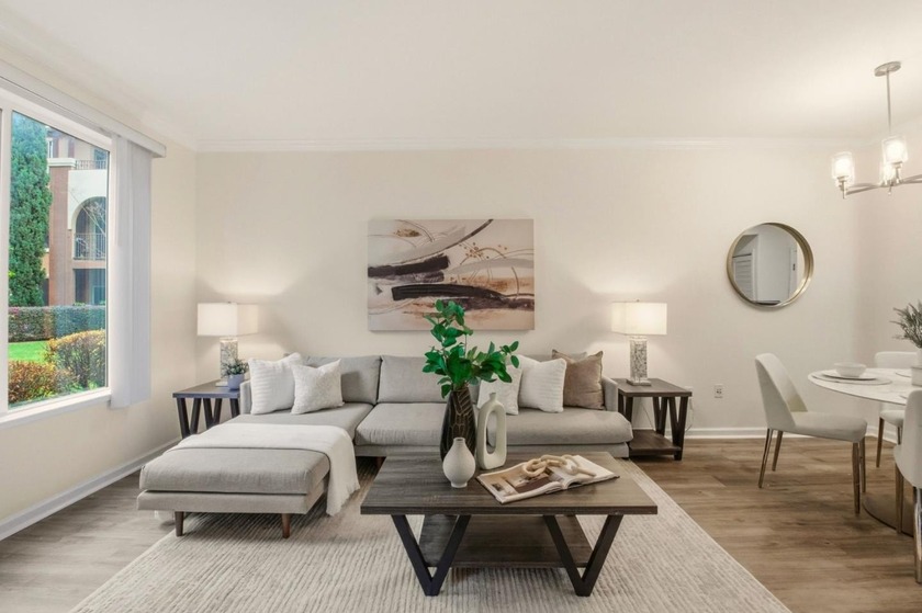 Courtyard-facing ground-floor condo located in a gated community - Beach Condo for sale in San Jose, California on Beachhouse.com