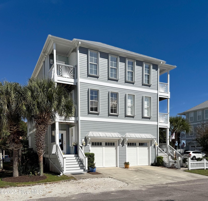 Where else could you drive a golf cart to the beach or out to - Beach Townhome/Townhouse for sale in Carolina Beach, North Carolina on Beachhouse.com