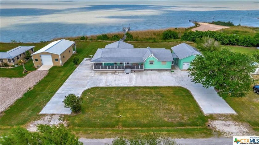 Tucked away in the quiet fishing village of Austwell, Texas - Beach Home for sale in Austwell, Texas on Beachhouse.com