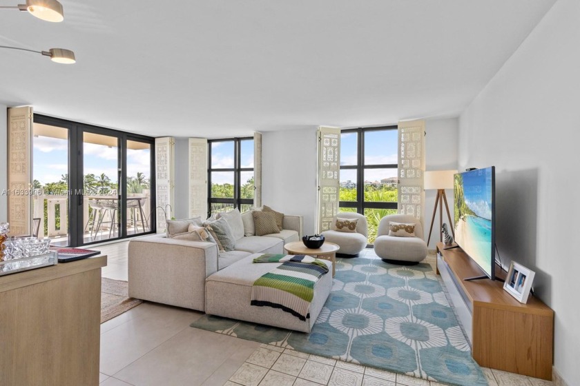 Spectacular, 2 beds /2 baths + den unit at the best oceanfront - Beach Condo for sale in Key Biscayne, Florida on Beachhouse.com