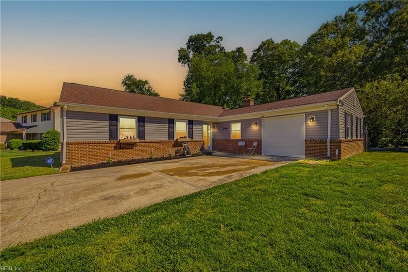 Come check out this move-in ready 4-bedroom, 2-bath ranch on a - Beach Home for sale in Virginia Beach, Virginia on Beachhouse.com