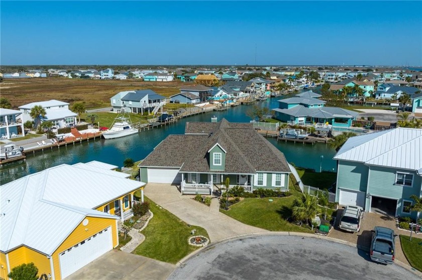 Stunning canal front home in the waterfront community of Bahia - Beach Home for sale in Rockport, Texas on Beachhouse.com