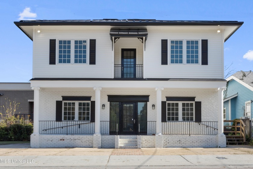 Great commercial investment opportunity in the heart of Biloxi - Beach Commercial for sale in Biloxi, Mississippi on Beachhouse.com