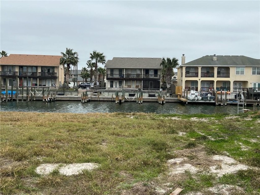 Introducing a prime waterfront lot nestled in the heart of Padre - Beach Lot for sale in Corpus Christi, Texas on Beachhouse.com