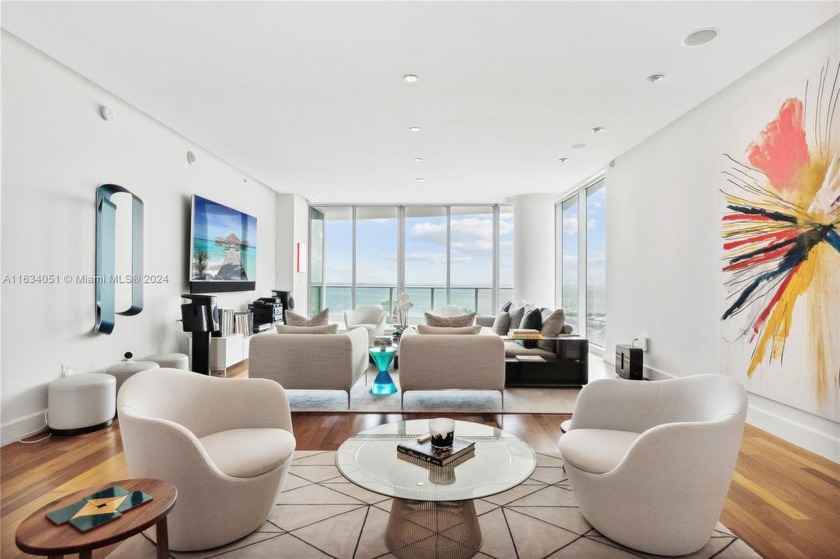 Stunning 5-bed corner residence in the coveted Grovenor House, a - Beach Condo for sale in Miami, Florida on Beachhouse.com