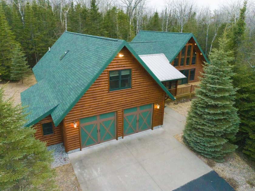 Northern magic!  This is the perfect home for a growing family - Beach Home for sale in Presque Isle, Michigan on Beachhouse.com