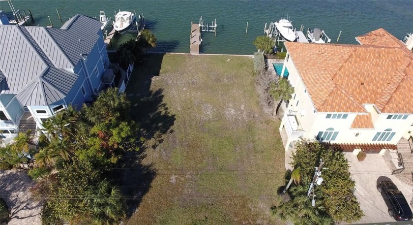 A RARE FIND! WIDE OPEN WATER LOT AVAILABLE FOR SALE IN BELLEAIR - Beach Lot for sale in Belleair Beach, Florida on Beachhouse.com