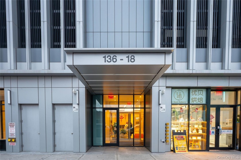 Welcome to NuSun Tower, an elegant mid-rise condominium in the - Beach Condo for sale in Flushing, New York on Beachhouse.com