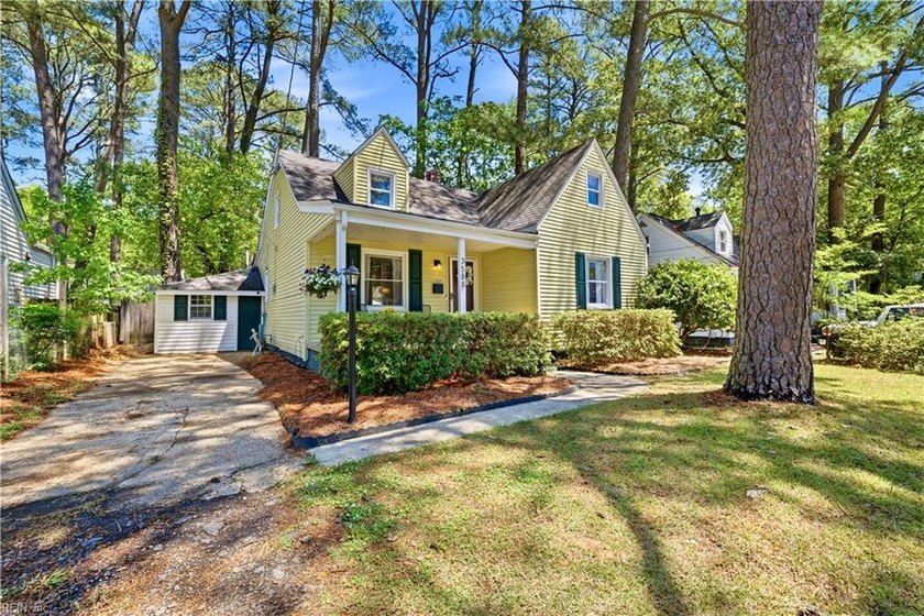 Welcome to a beautifully updated 4-bedroom, 2-bathroom home in - Beach Home for sale in Norfolk, Virginia on Beachhouse.com