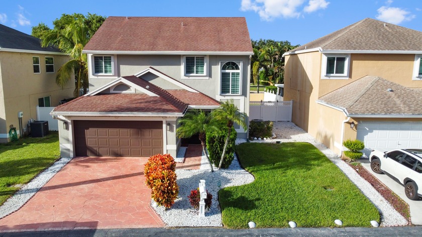 Welcome to Lawrence Grove, a charming community offering comfort - Beach Home for sale in Boynton Beach, Florida on Beachhouse.com