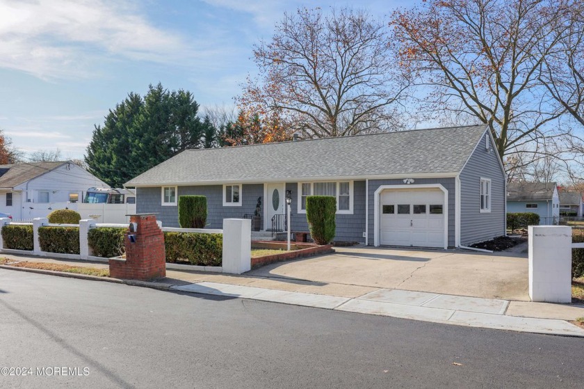 Located in the desirable Jumping Brook Golf Course vicinity this - Beach Home for sale in Neptune, New Jersey on Beachhouse.com