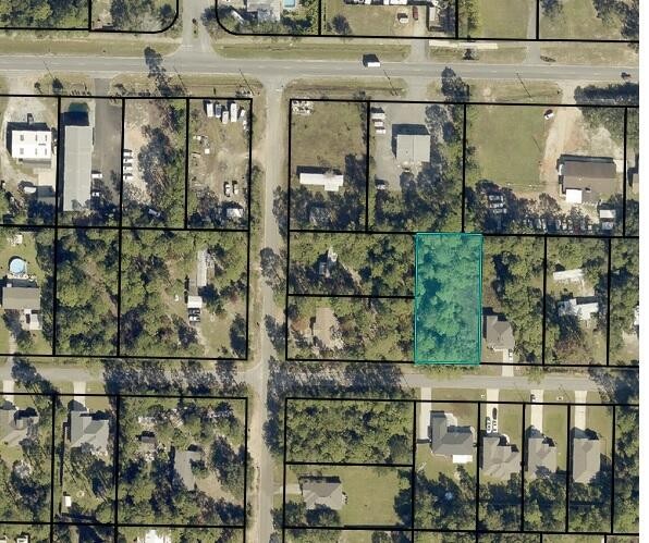 Excellent building lot in Navarre, FL near many new homes and - Beach Lot for sale in Navarre, Florida on Beachhouse.com