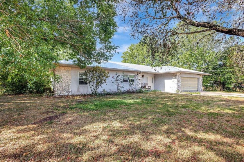 3/2/2 home AND barn+half bath on 3.3 ACRES! NO HOA so bring ALL - Beach Home for sale in Fort Pierce, Florida on Beachhouse.com