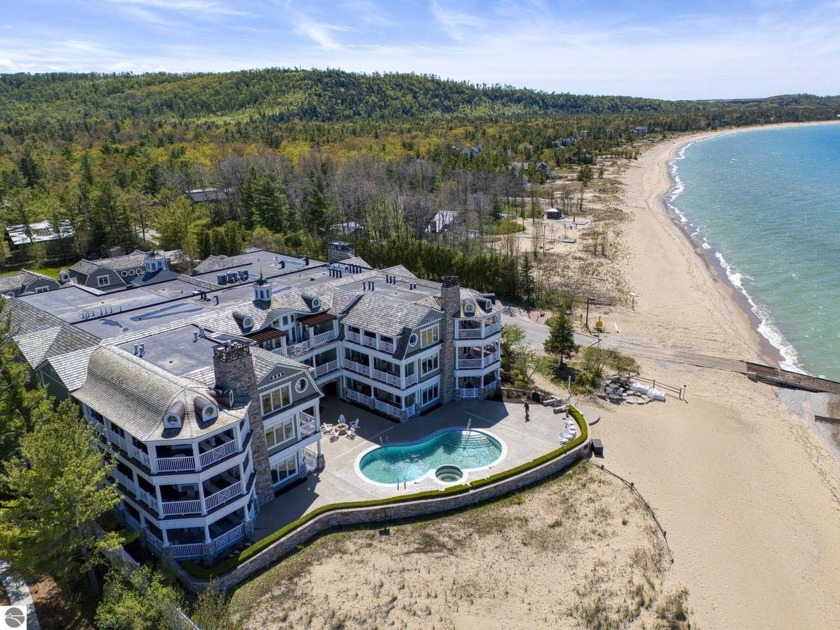 Welcome to Le Bear, an exclusive Residence Club designed for the - Beach Condo for sale in Glen Arbor, Michigan on Beachhouse.com