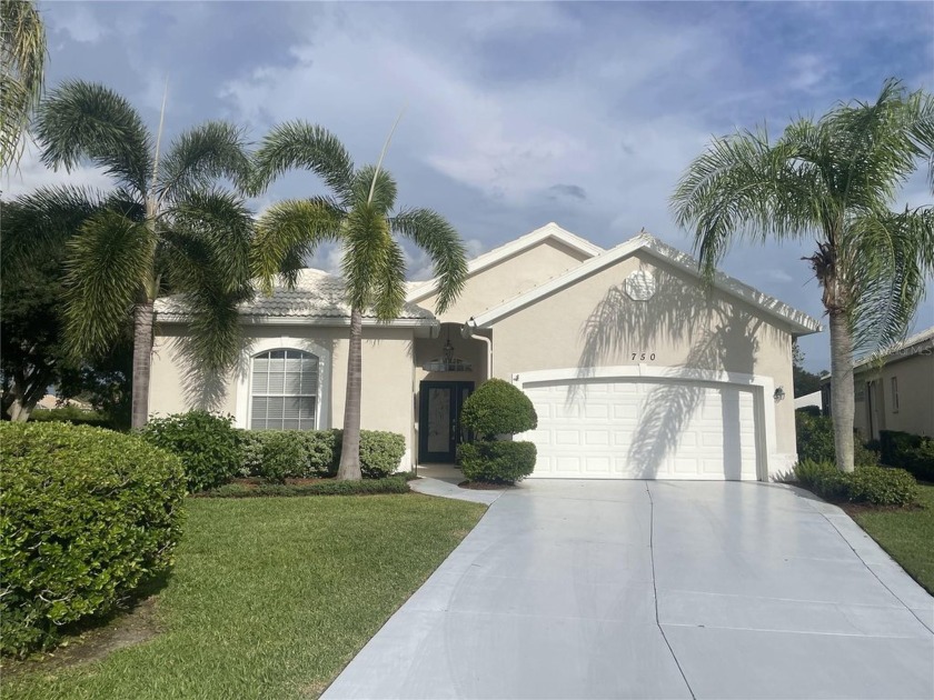 ***A BRAND NEW ROOF HAS BEEN ORDERED***
Do you value privacy? - Beach Home for sale in Venice, Florida on Beachhouse.com