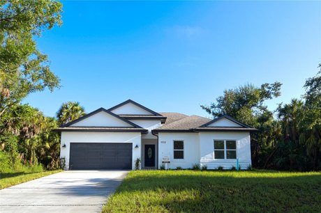 Welcome to your dream home in beautiful North Port, Florida! - Beach Home for sale in North Port, Florida on Beachhouse.com