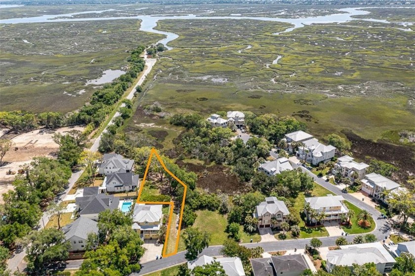 Looking to build your dream home on St Simons Island? Situated - Beach Lot for sale in Saint Simons, Georgia on Beachhouse.com
