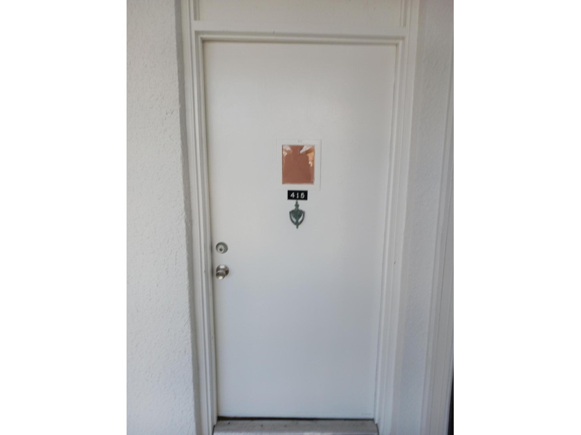 Fully renovated 2BR, 2 bath Condo with a deeded 35-foot boat - Beach Condo for sale in North Palm Beach, Florida on Beachhouse.com