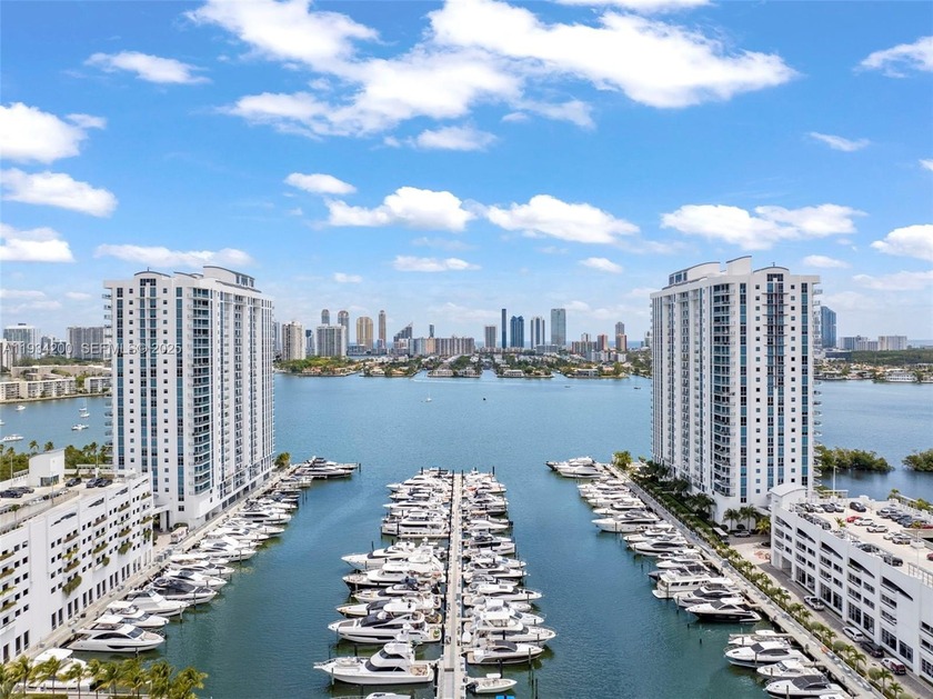 LAST UNRESTRICTED 60' - FLOATING DOCK. Located Marina Palms - Beach Lot for sale in North Miami Beach, Florida on Beachhouse.com