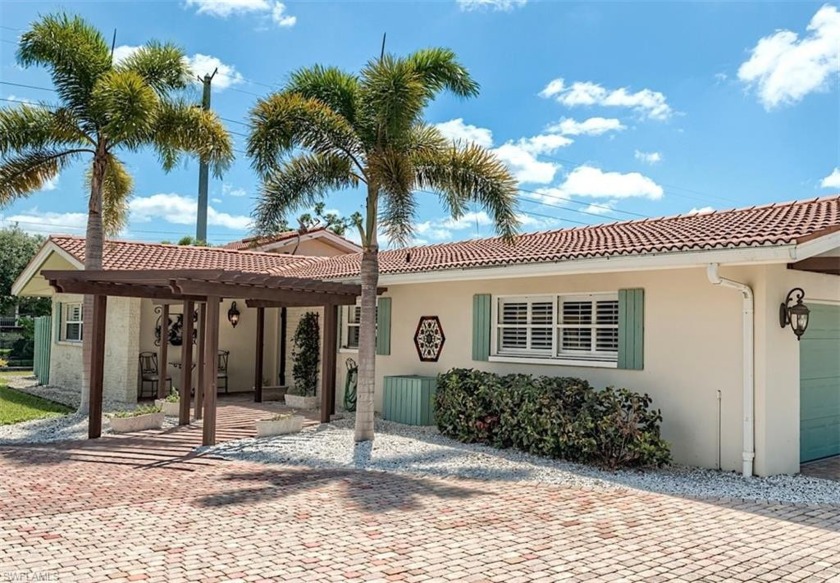 Discover the true meaning of *Old Florida* elegance in this - Beach Home for sale in Bonita Springs, Florida on Beachhouse.com