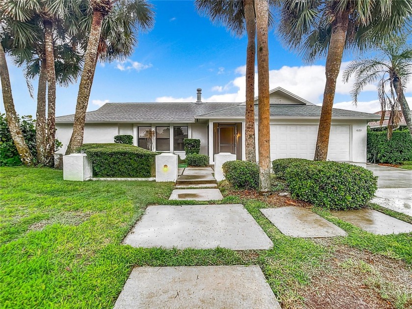 Pool Home with Expansive Lanai, Pond  Golf Course Views!

Step - Beach Home for sale in Venice, Florida on Beachhouse.com