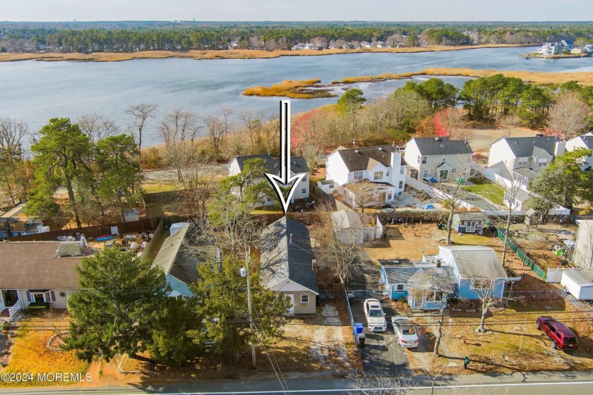 Major price reduction! What a great buy! Discover this charming - Beach Home for sale in Brick, New Jersey on Beachhouse.com