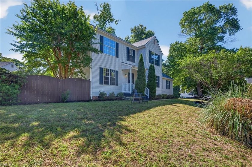 Location Location! Where Home meets Oasis and Practicality! - Beach Home for sale in Williamsburg, Virginia on Beachhouse.com