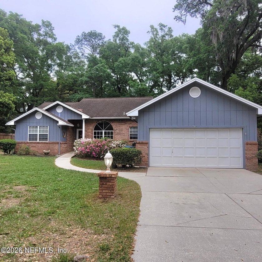 Come discover this Arlington gem with tons of potential and make - Beach Home for sale in Jacksonville, Florida on Beachhouse.com