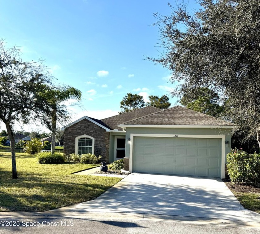 Enjoy Peace of Mind in the gated community of Ashbury in a - Beach Home for sale in Sebastian, Florida on Beachhouse.com