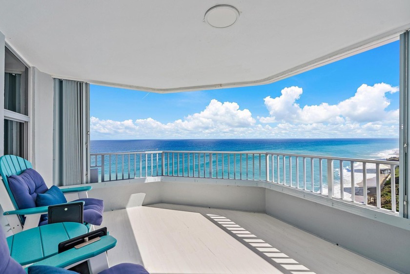 Direct oceanfront residence with SE exposure and incredible - Beach Condo for sale in Singer Island, Florida on Beachhouse.com