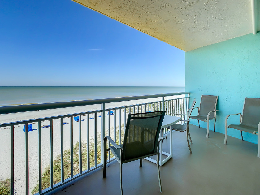 Chateaux 303 - Direct Beach - Beach Vacation Rentals in Indian Shores, Florida on Beachhouse.com