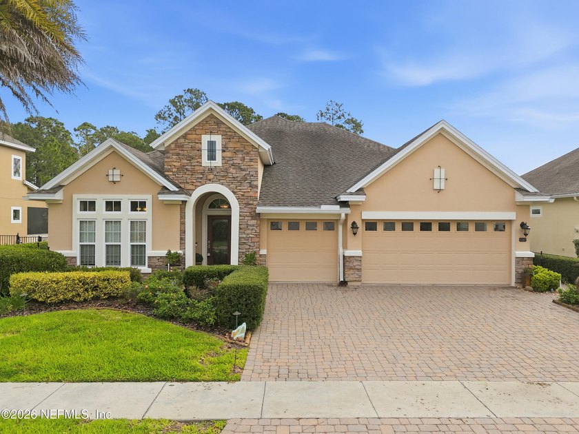 Beautifully maintained former David Weekley Model Home located - Beach Home for sale in Jacksonville, Florida on Beachhouse.com