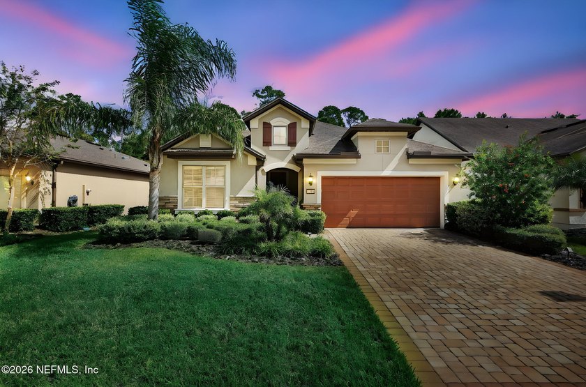 This solar heated pool home in Del Webb Ponte Vedra truly offers - Beach Home for sale in Ponte Vedra, Florida on Beachhouse.com