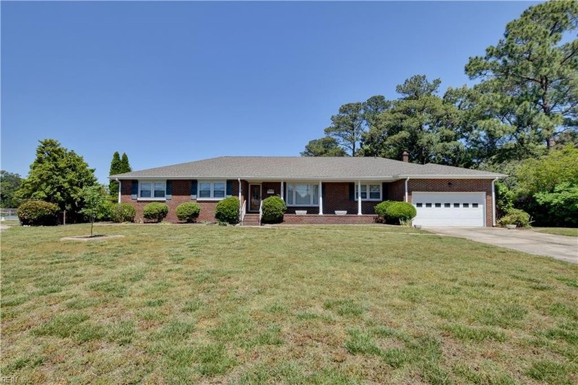 This amazing waterfront ranch features gorgeous wood floors - Beach Home for sale in Chesapeake, Virginia on Beachhouse.com