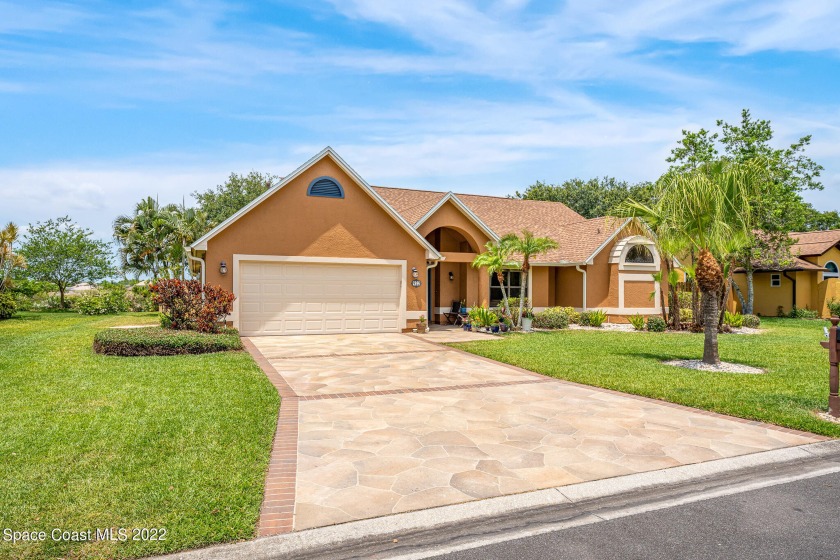 The exceptional curb appeal is only the beginning when you visit - Beach Home for sale in Melbourne, Florida on Beachhouse.com