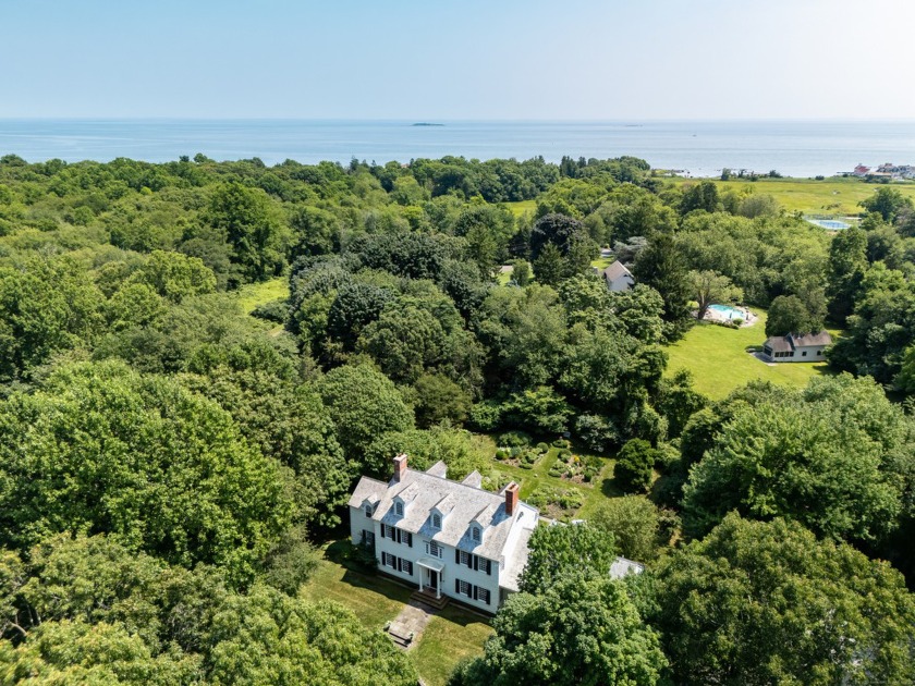 Welcome to *Seabreeze Gardens,* a spacious manor-style home - Beach Home for sale in Guilford, Connecticut on Beachhouse.com